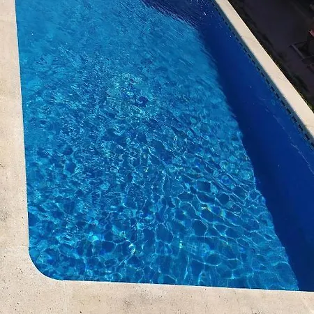 Moderno Con Piscina En Holiday home Calafell