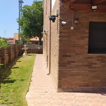 Moderno Con Piscina En Holiday home *